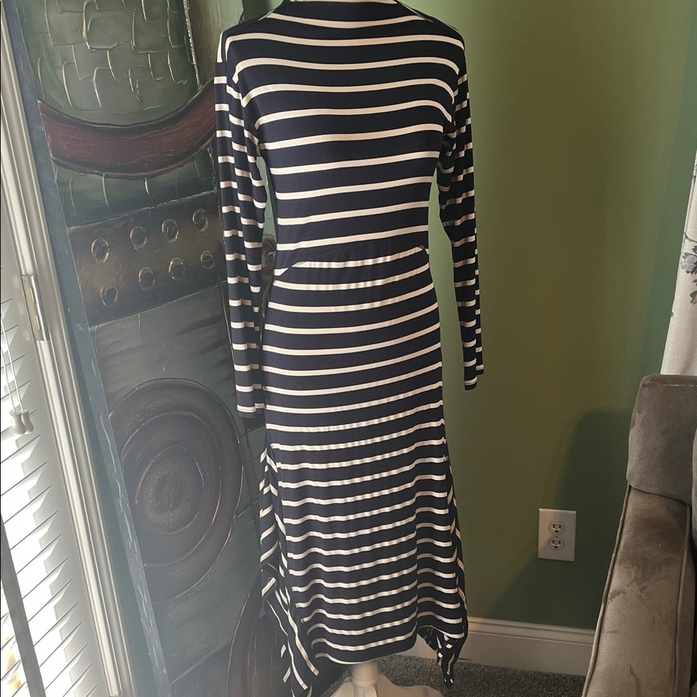 Ella Moss Striped Long Sleeve Dress in Navy and White, Size M Junior
